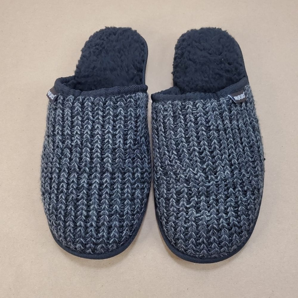 NWOT Muk Luks Gavin Scuff Slippers Medium 10/11